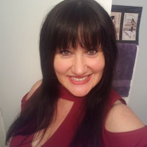 Meet your Posher, Vickie